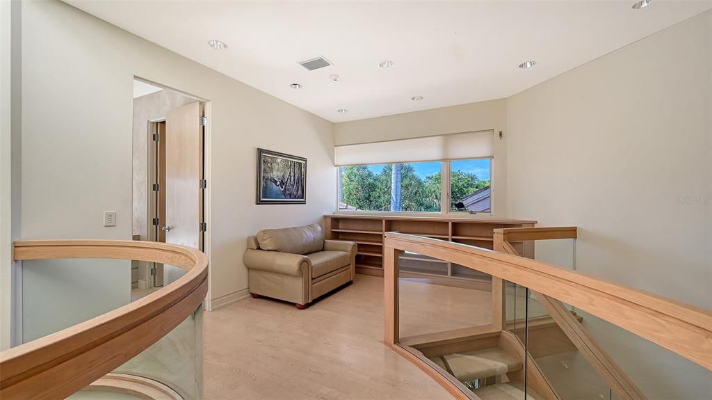 For Sale: $4,895,000 (4 beds, 5 baths, 5080 Square Feet)