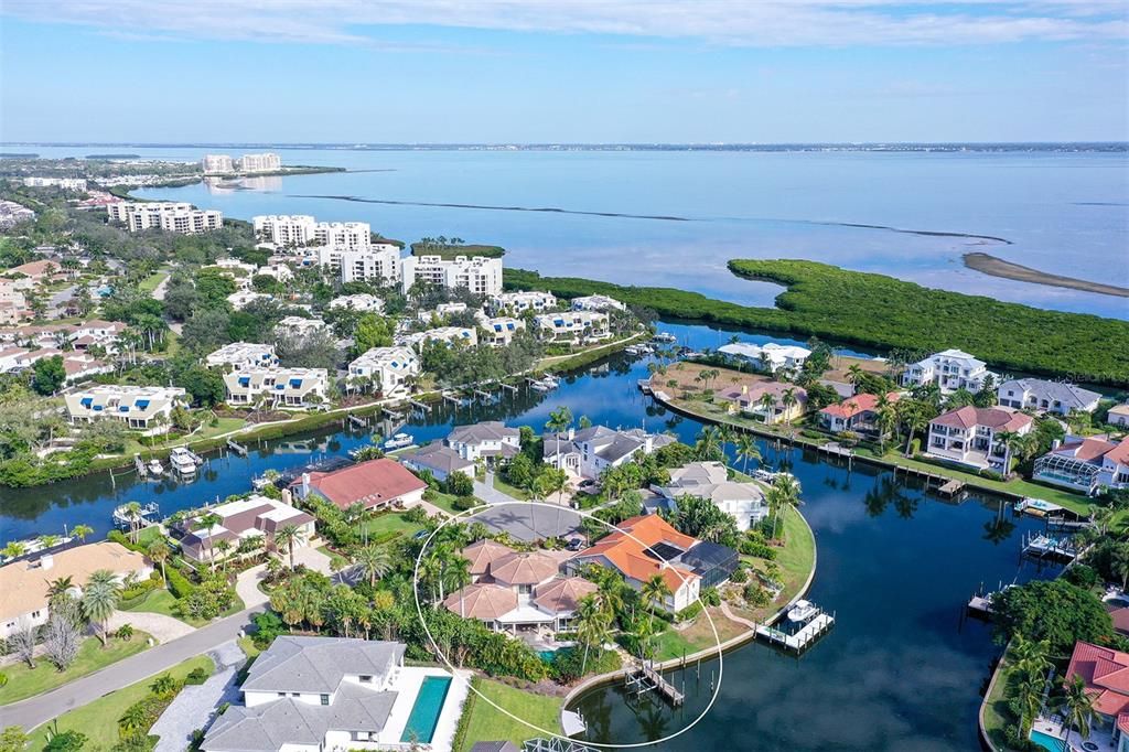 For Sale: $4,895,000 (4 beds, 5 baths, 5080 Square Feet)