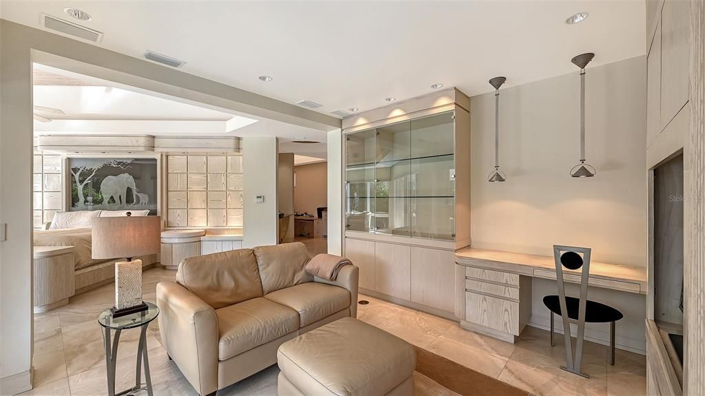 For Sale: $4,895,000 (4 beds, 5 baths, 5080 Square Feet)