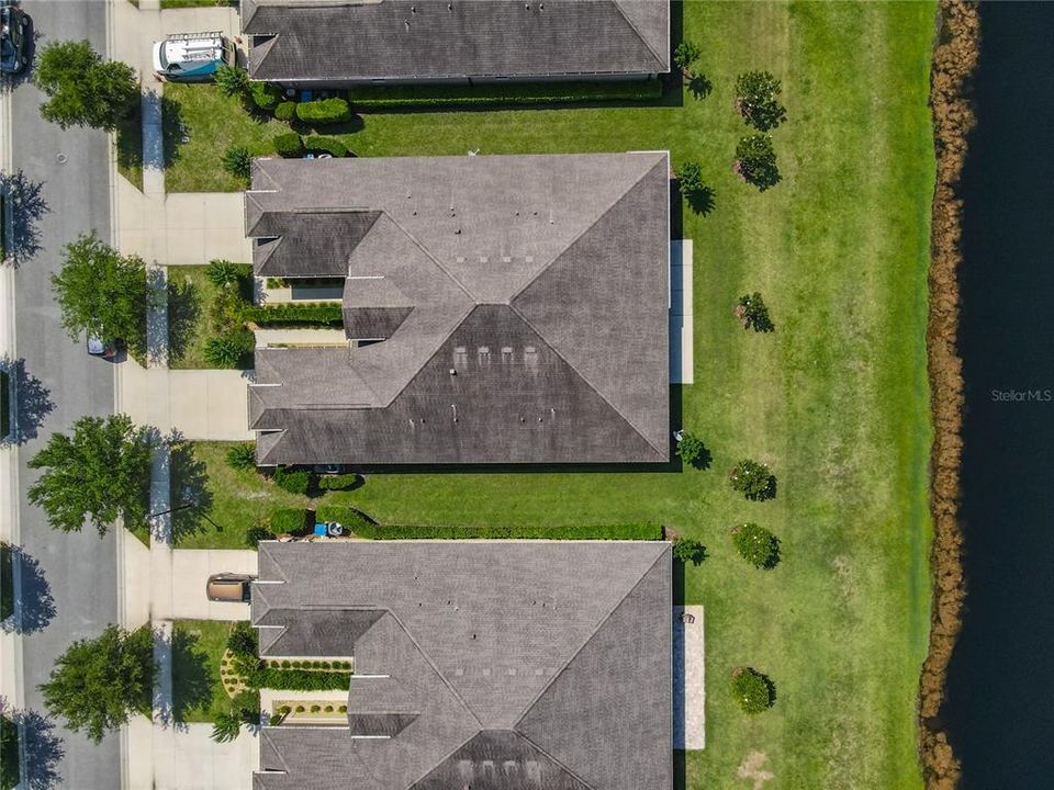 Active With Contract: $339,900 (3 beds, 2 baths, 1695 Square Feet)