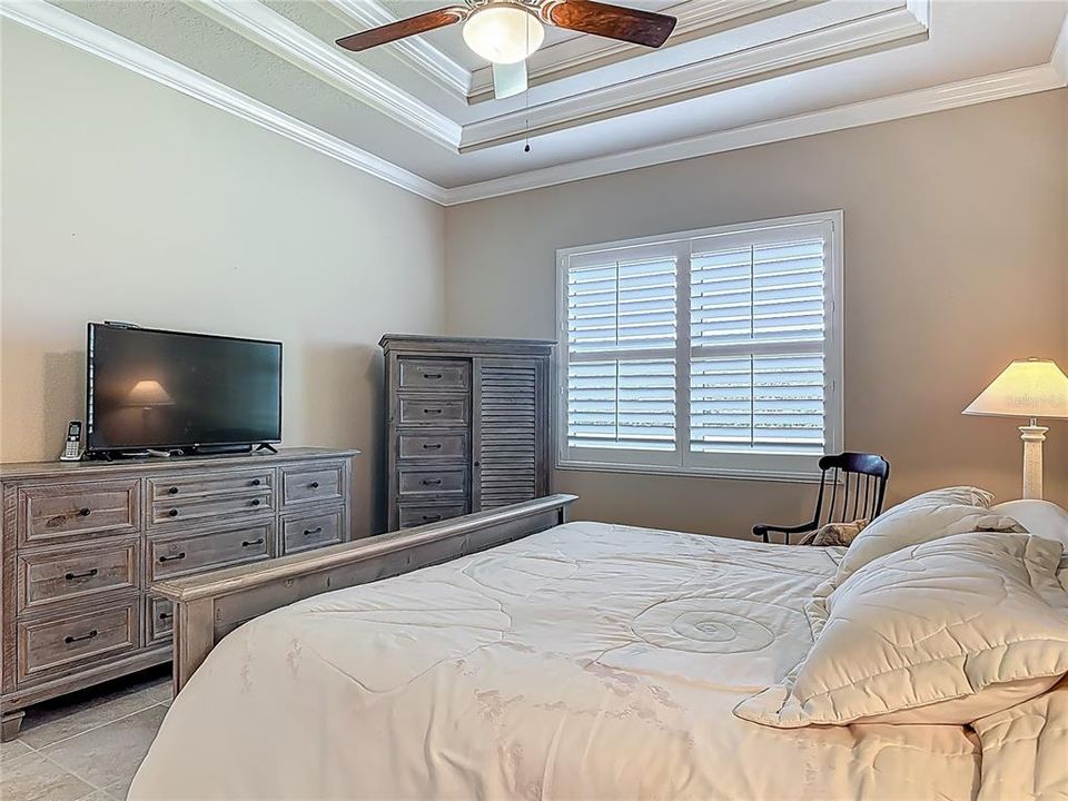 Active With Contract: $339,900 (3 beds, 2 baths, 1695 Square Feet)