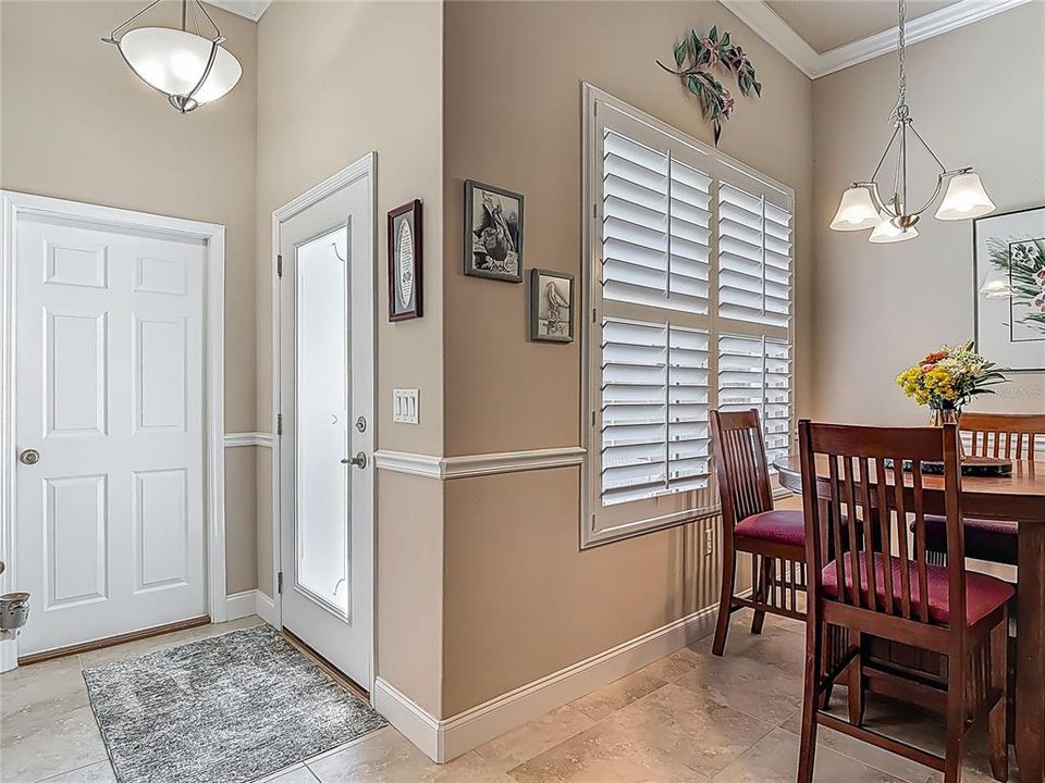 Active With Contract: $339,900 (3 beds, 2 baths, 1695 Square Feet)