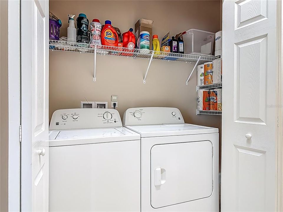 Active With Contract: $339,900 (3 beds, 2 baths, 1695 Square Feet)