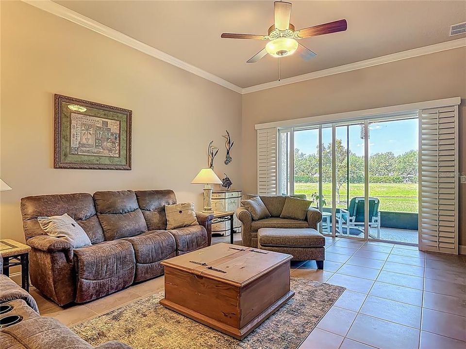 Active With Contract: $339,900 (3 beds, 2 baths, 1695 Square Feet)