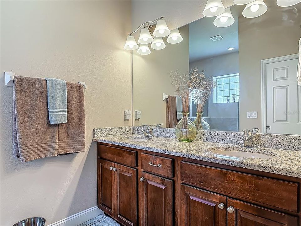 Active With Contract: $339,900 (3 beds, 2 baths, 1695 Square Feet)