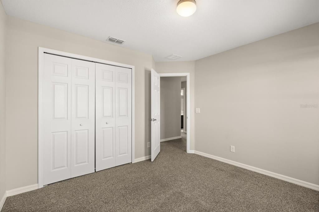 For Sale: $489,000 (5 beds, 2 baths, 2382 Square Feet)