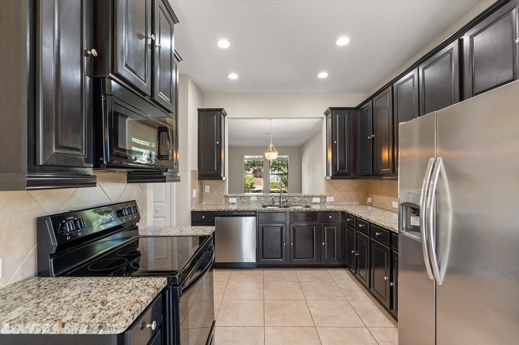 For Sale: $489,000 (5 beds, 2 baths, 2382 Square Feet)