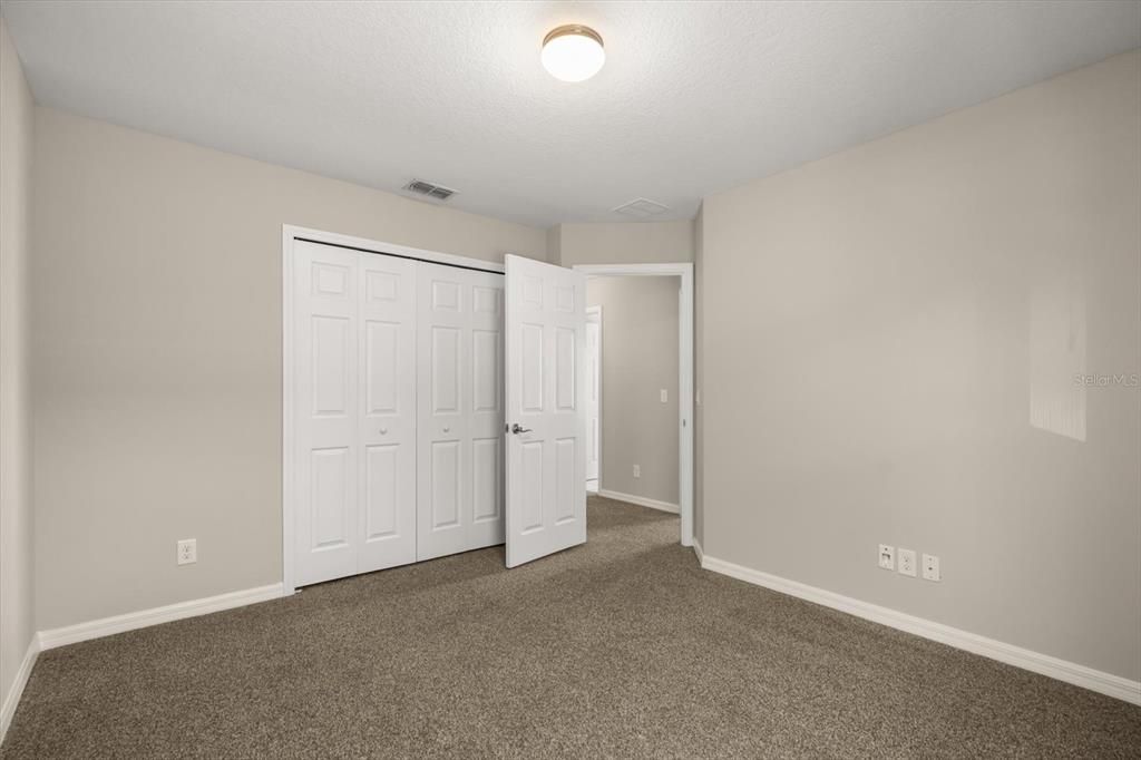 For Sale: $489,000 (5 beds, 2 baths, 2382 Square Feet)