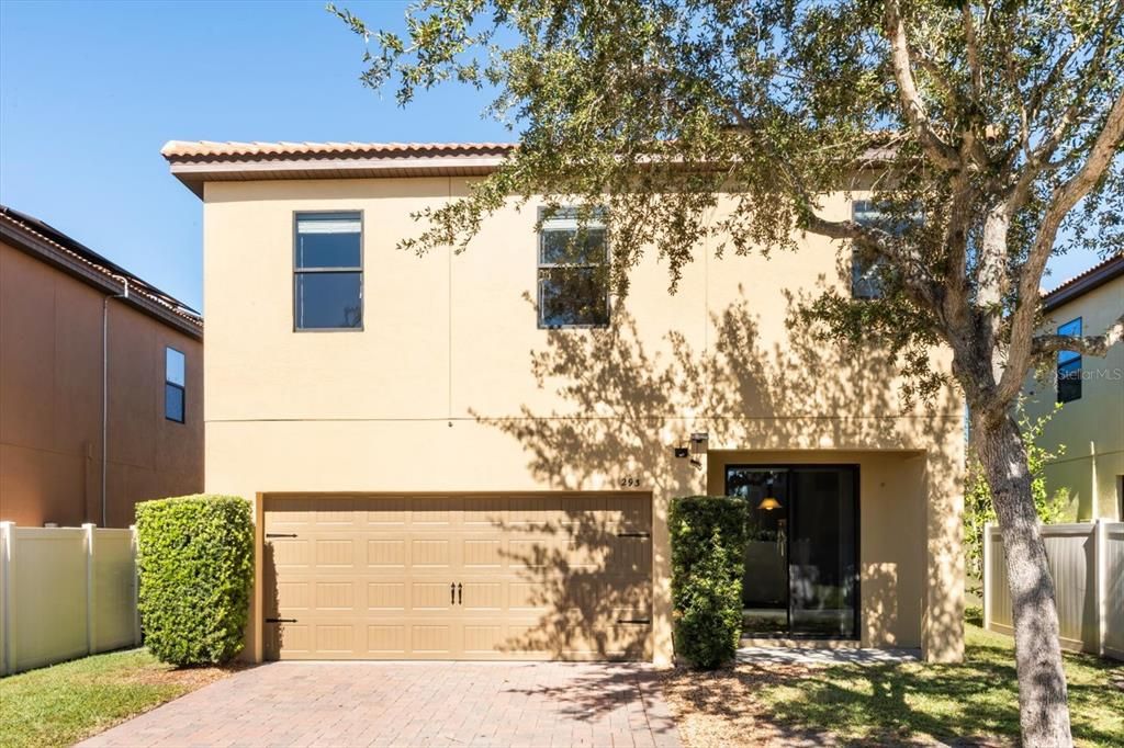 For Sale: $489,000 (5 beds, 2 baths, 2382 Square Feet)