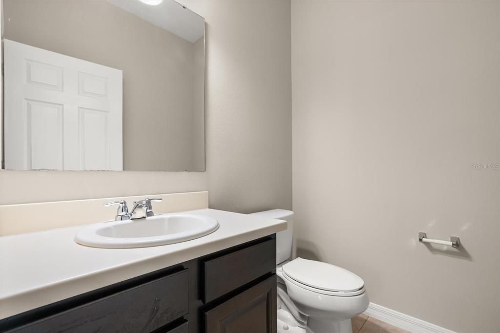 For Sale: $489,000 (5 beds, 2 baths, 2382 Square Feet)