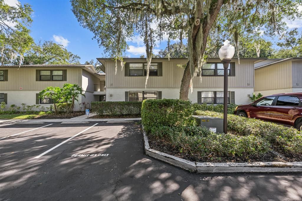 待售: $229,900 (2 贝兹, 2 浴室, 880 平方英尺)