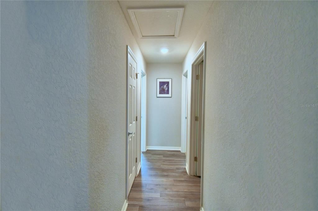 待售: $299,900 (3 贝兹, 2 浴室, 1435 平方英尺)