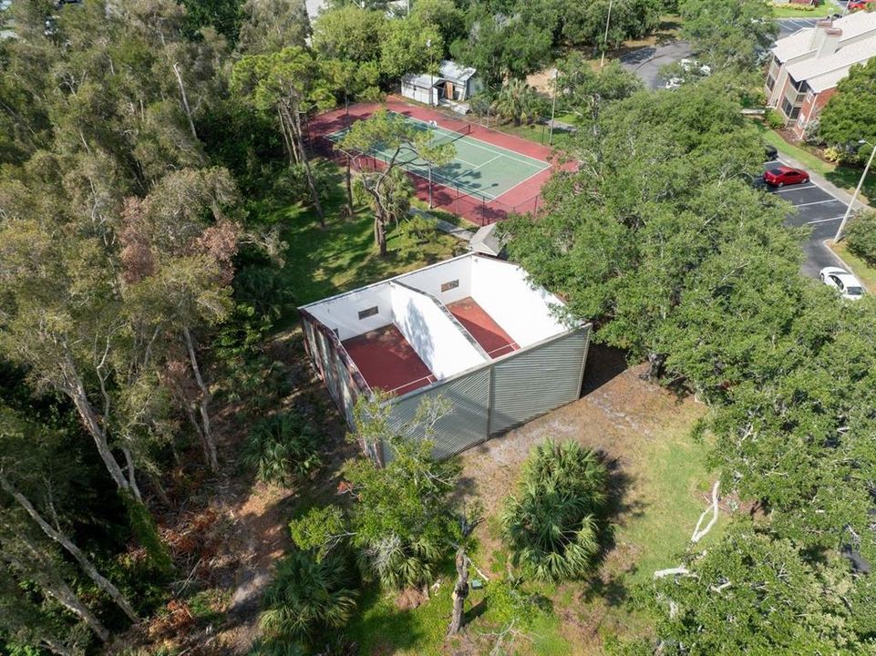 For Rent: $1,600 (2 beds, 1 baths, 800 Square Feet)