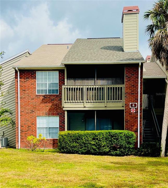 For Rent: $1,600 (2 beds, 1 baths, 800 Square Feet)