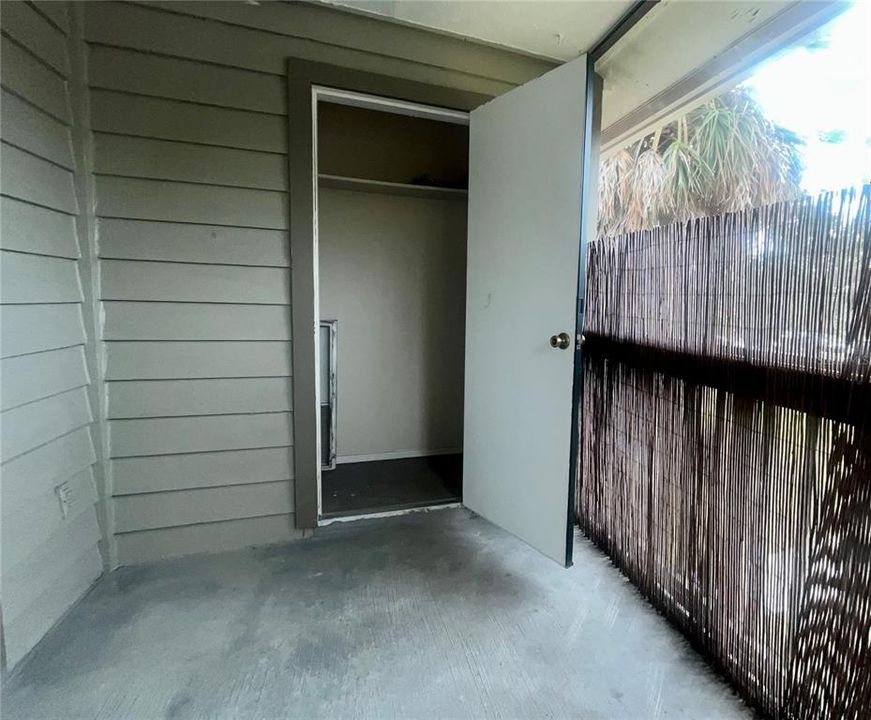For Rent: $1,600 (2 beds, 1 baths, 800 Square Feet)