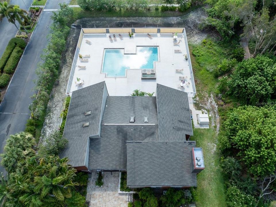 For Rent: $1,600 (2 beds, 1 baths, 800 Square Feet)