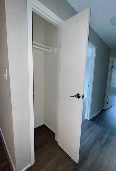 For Rent: $1,600 (2 beds, 1 baths, 800 Square Feet)