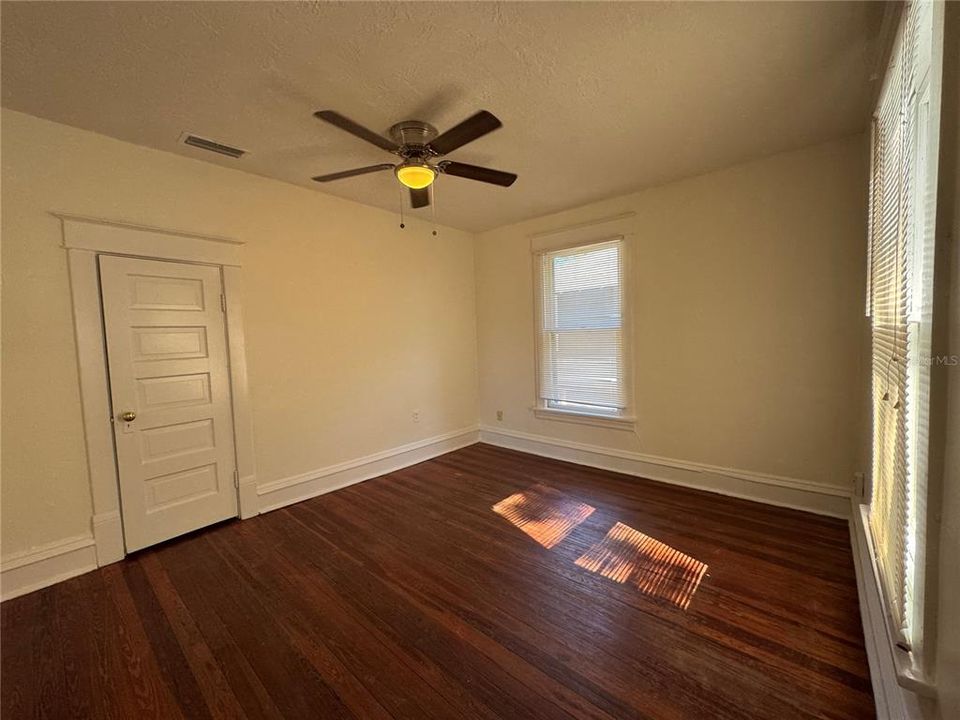 En Renta: $1,295 (2 camas, 1 baños, 703 Pies cuadrados)