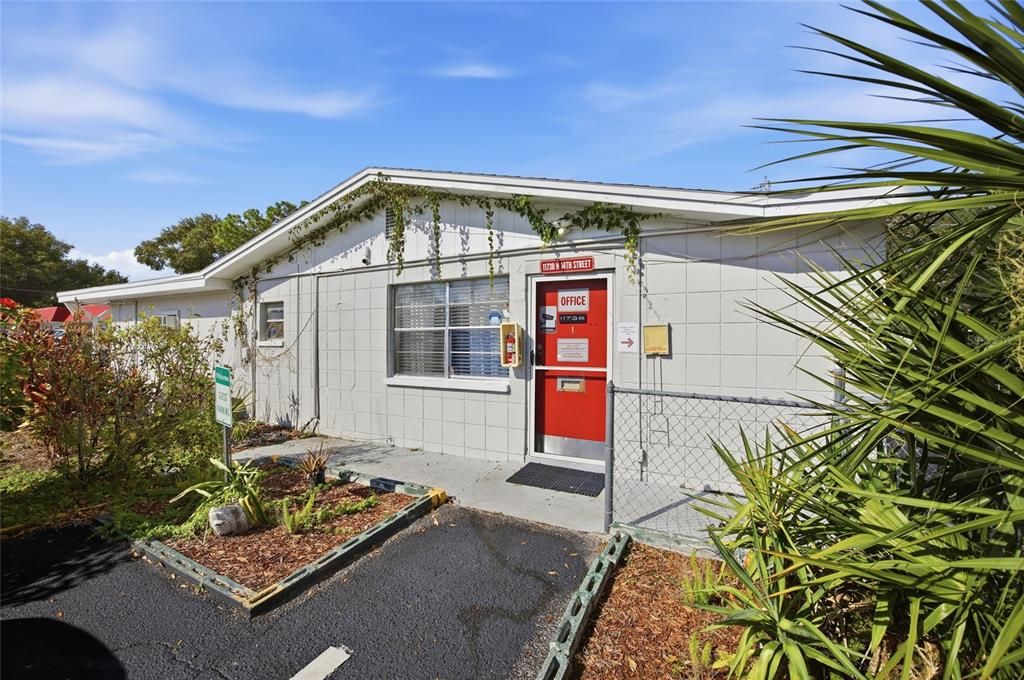 В аренду: $1,250 (2 спален, 1 ванн, 750 Квадратных фут)