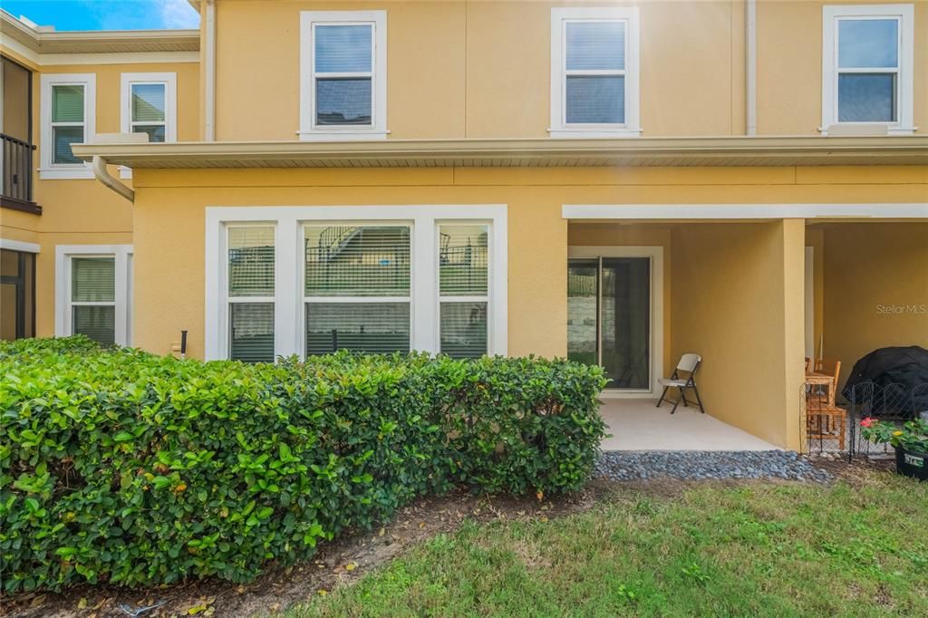 待售: $399,900 (4 贝兹, 2 浴室, 2056 平方英尺)