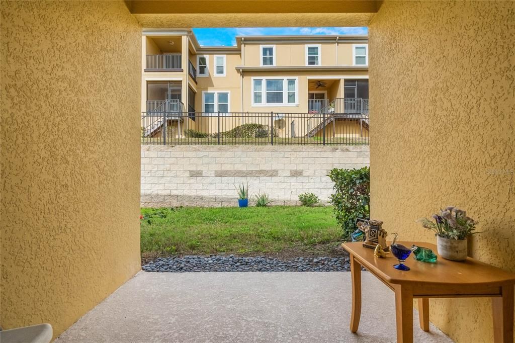 待售: $399,900 (4 贝兹, 2 浴室, 2056 平方英尺)