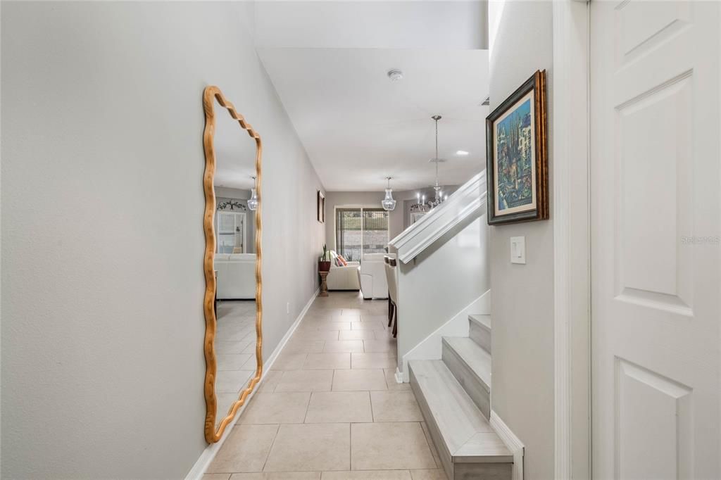 待售: $399,900 (4 贝兹, 2 浴室, 2056 平方英尺)