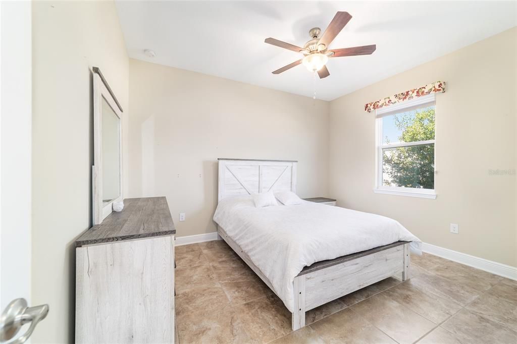 For Sale: $575,000 (3 beds, 2 baths, 2659 Square Feet)