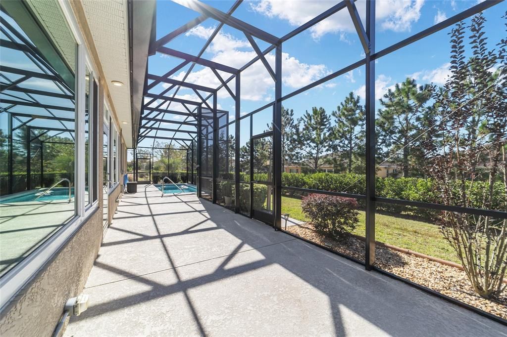 For Sale: $575,000 (3 beds, 2 baths, 2659 Square Feet)