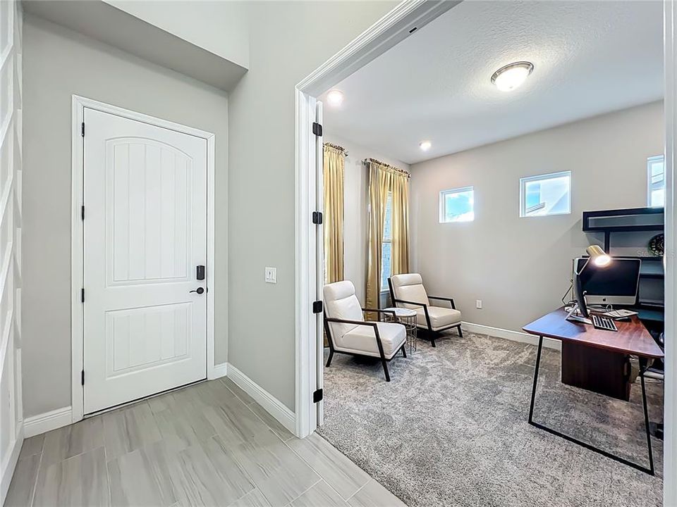 На продажу: $925,000 (5 спален, 4 ванн, 4034 Квадратных фут)