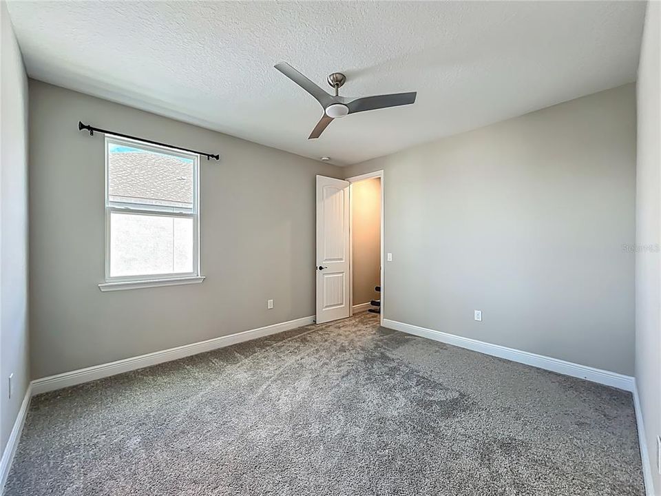 На продажу: $925,000 (5 спален, 4 ванн, 4034 Квадратных фут)