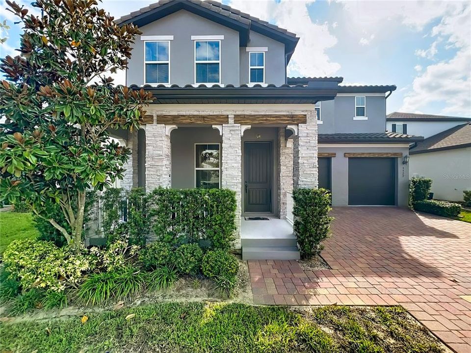 На продажу: $925,000 (5 спален, 4 ванн, 4034 Квадратных фут)