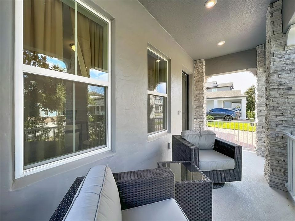 На продажу: $925,000 (5 спален, 4 ванн, 4034 Квадратных фут)