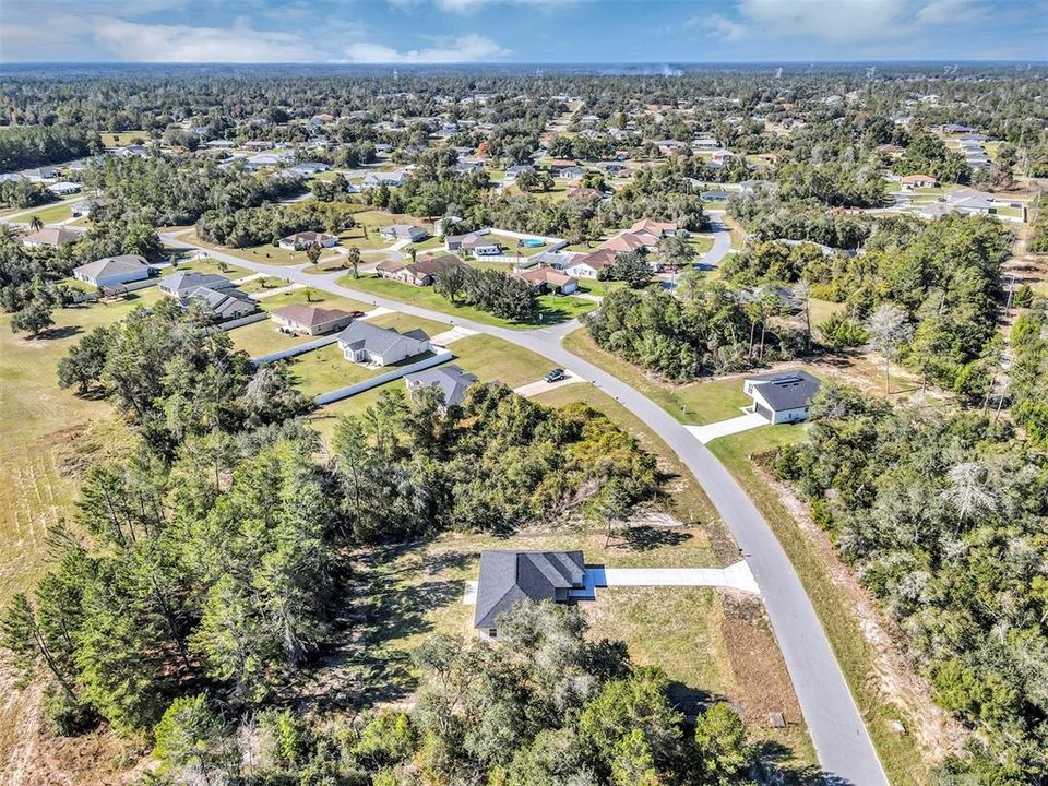 合同活跃: $269,900 (3 贝兹, 2 浴室, 1293 平方英尺)