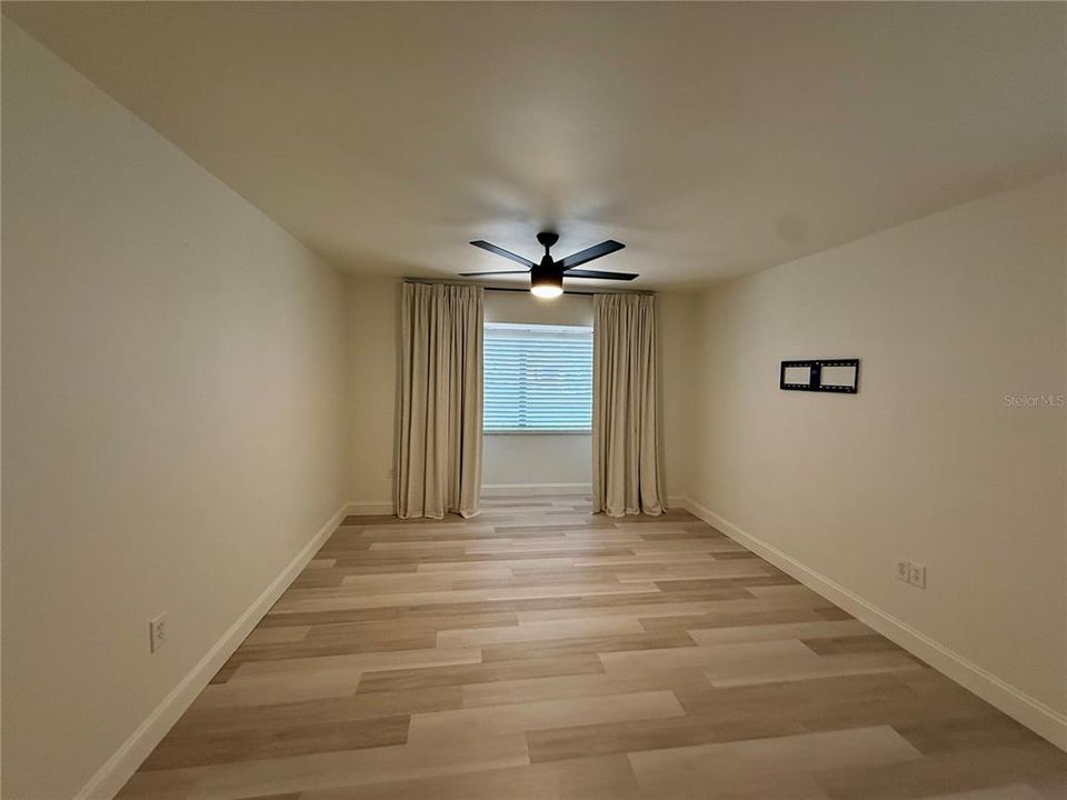 For Sale: $315,000 (2 beds, 2 baths, 1177 Square Feet)
