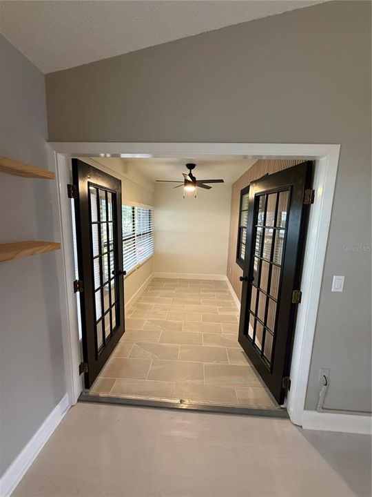 For Sale: $315,000 (2 beds, 2 baths, 1177 Square Feet)