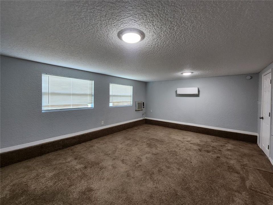 В аренду: $1,575 (2 спален, 1 ванн, 1195 Квадратных фут)