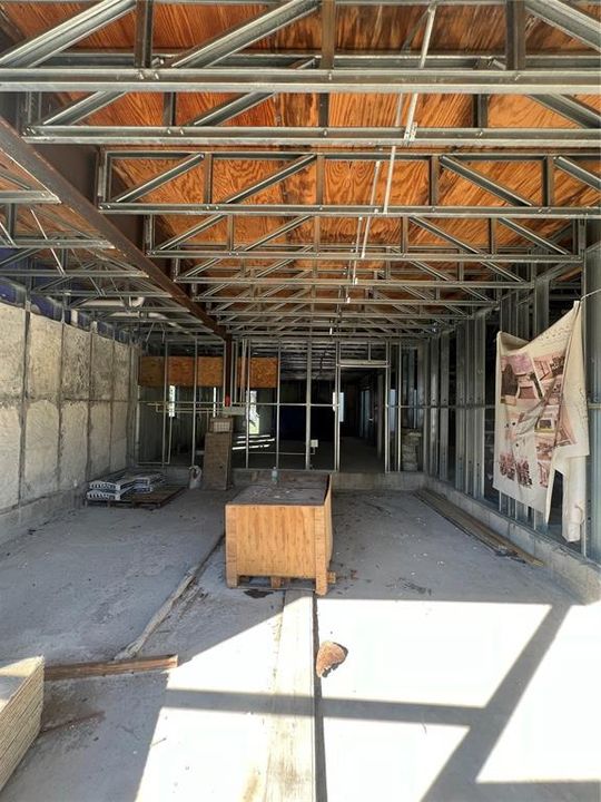 For Sale: $929,000 (5 beds, 5 baths, 3200 Square Feet)