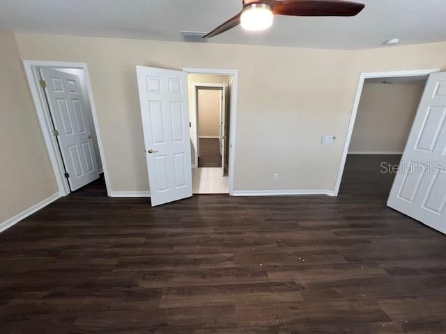 出租: $3,600 (4 贝兹, 2 浴室, 2944 平方英尺)