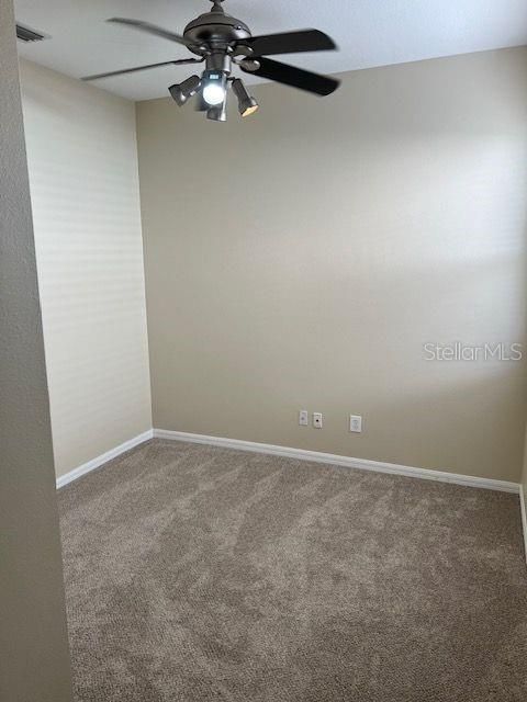 出租: $3,600 (4 贝兹, 2 浴室, 2944 平方英尺)