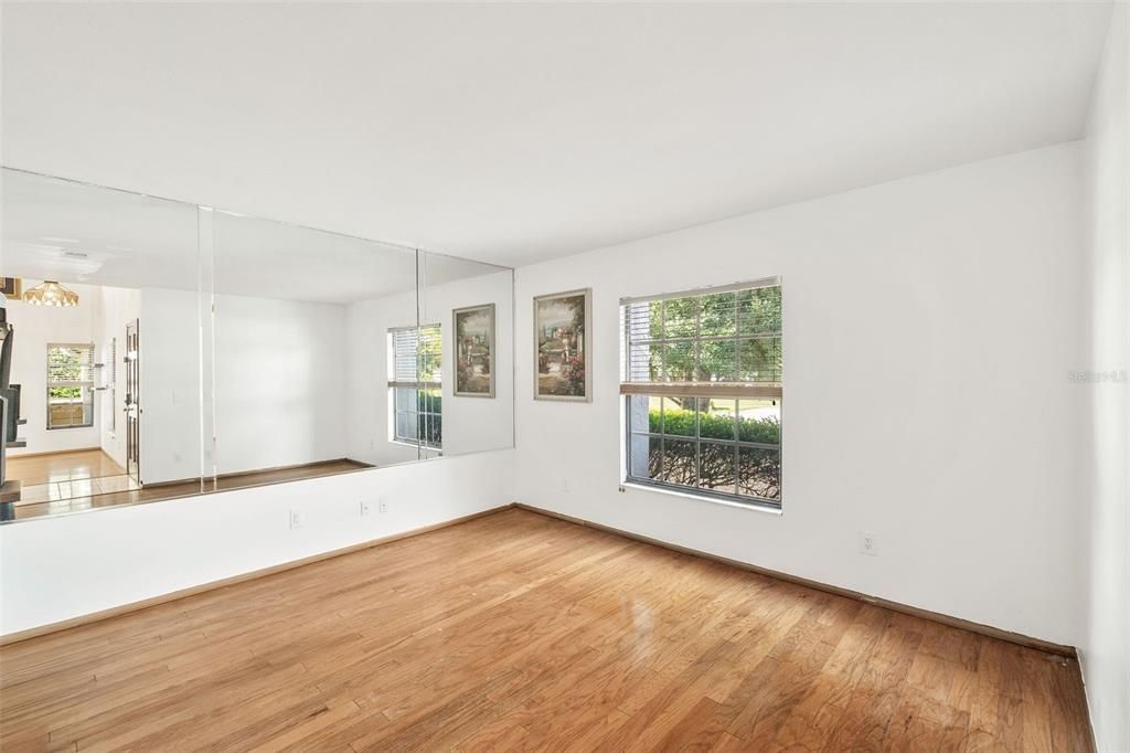 待售: $500,000 (3 贝兹, 2 浴室, 1953 平方英尺)