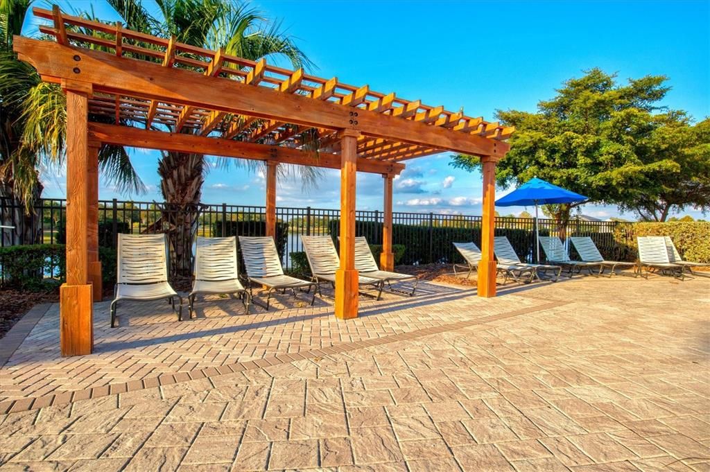 For Rent: $3,500 (4 beds, 2 baths, 2810 Square Feet)