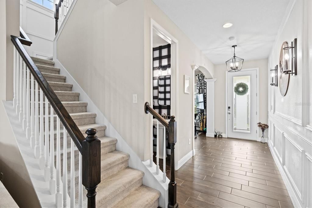 For Rent: $3,500 (4 beds, 2 baths, 2810 Square Feet)