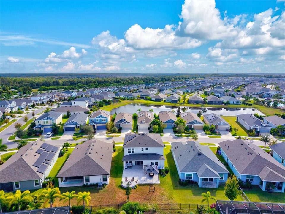 For Rent: $3,500 (4 beds, 2 baths, 2810 Square Feet)