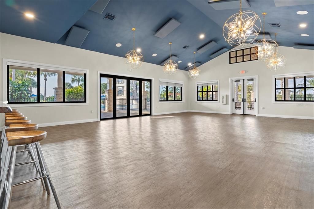 For Rent: $3,500 (4 beds, 2 baths, 2810 Square Feet)