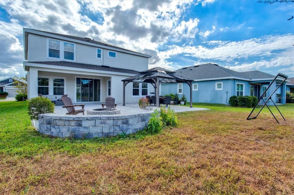 For Rent: $3,500 (4 beds, 2 baths, 2810 Square Feet)