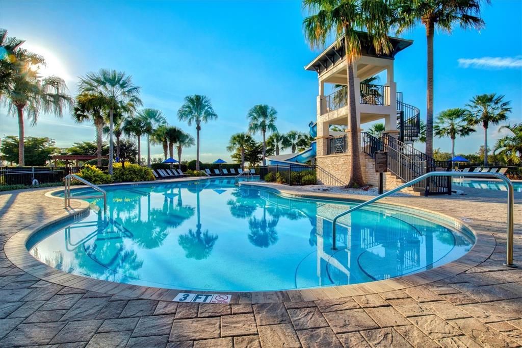 For Rent: $3,500 (4 beds, 2 baths, 2810 Square Feet)