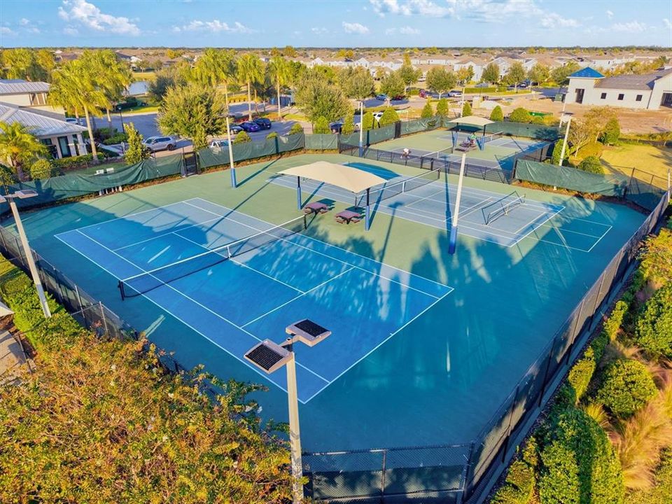 For Rent: $3,500 (4 beds, 2 baths, 2810 Square Feet)