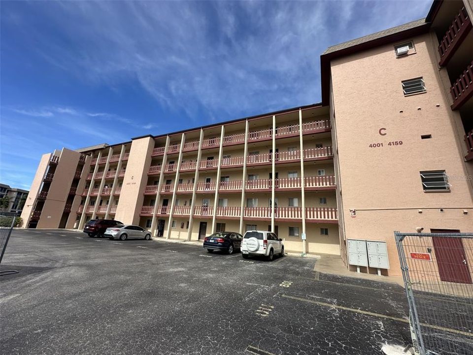 En Renta: $1,400 (2 camas, 1 baños, 912 Pies cuadrados)