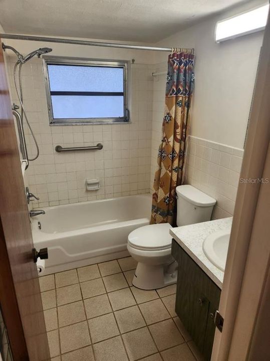 For Rent: $1,375 (2 beds, 2 baths, 800 Square Feet)