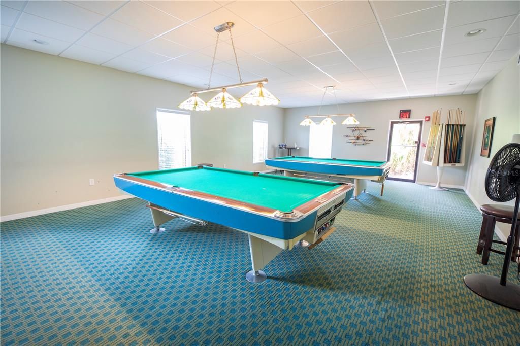 На продажу: $274,900 (2 спален, 2 ванн, 1175 Квадратных фут)